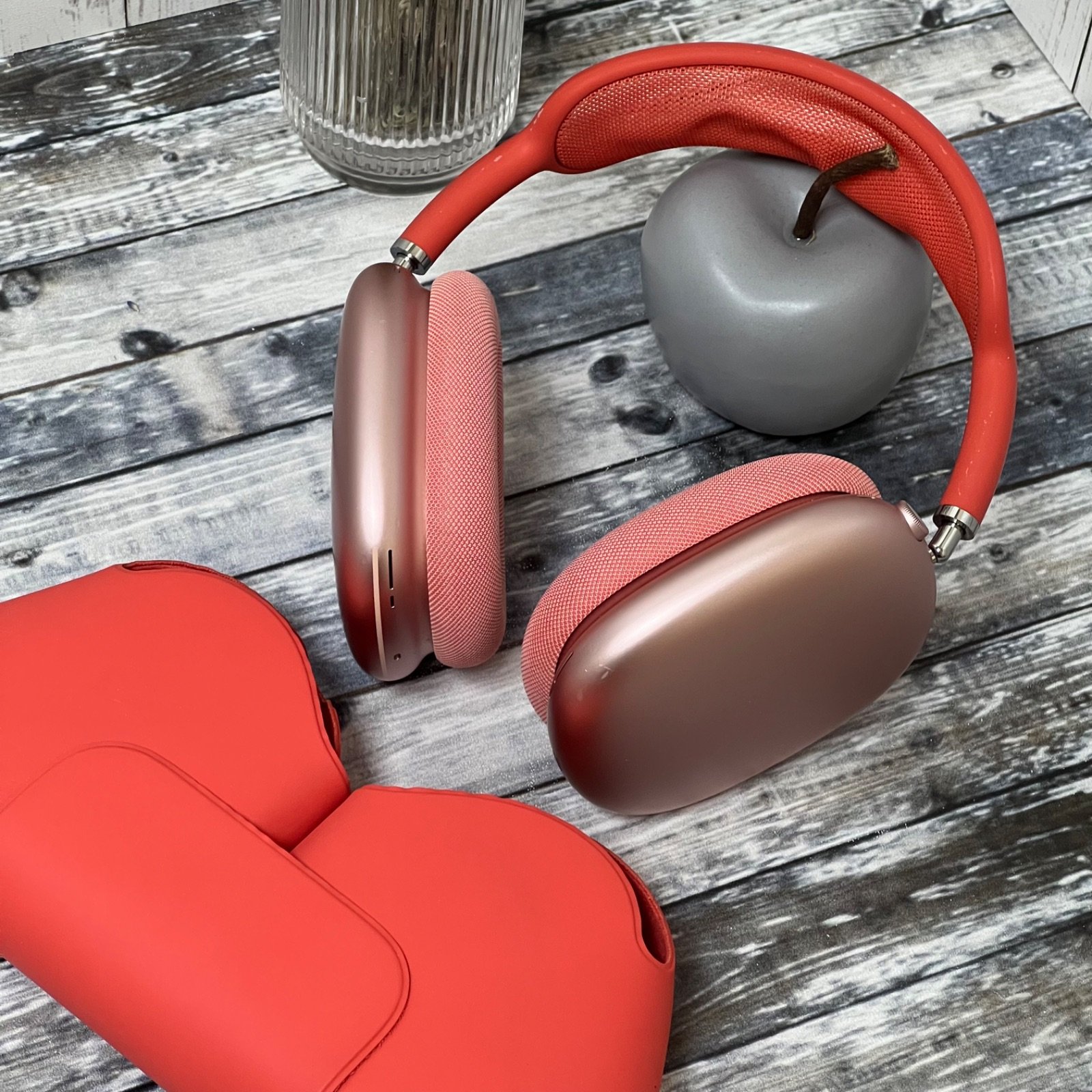 Apple AirPods Max Pink