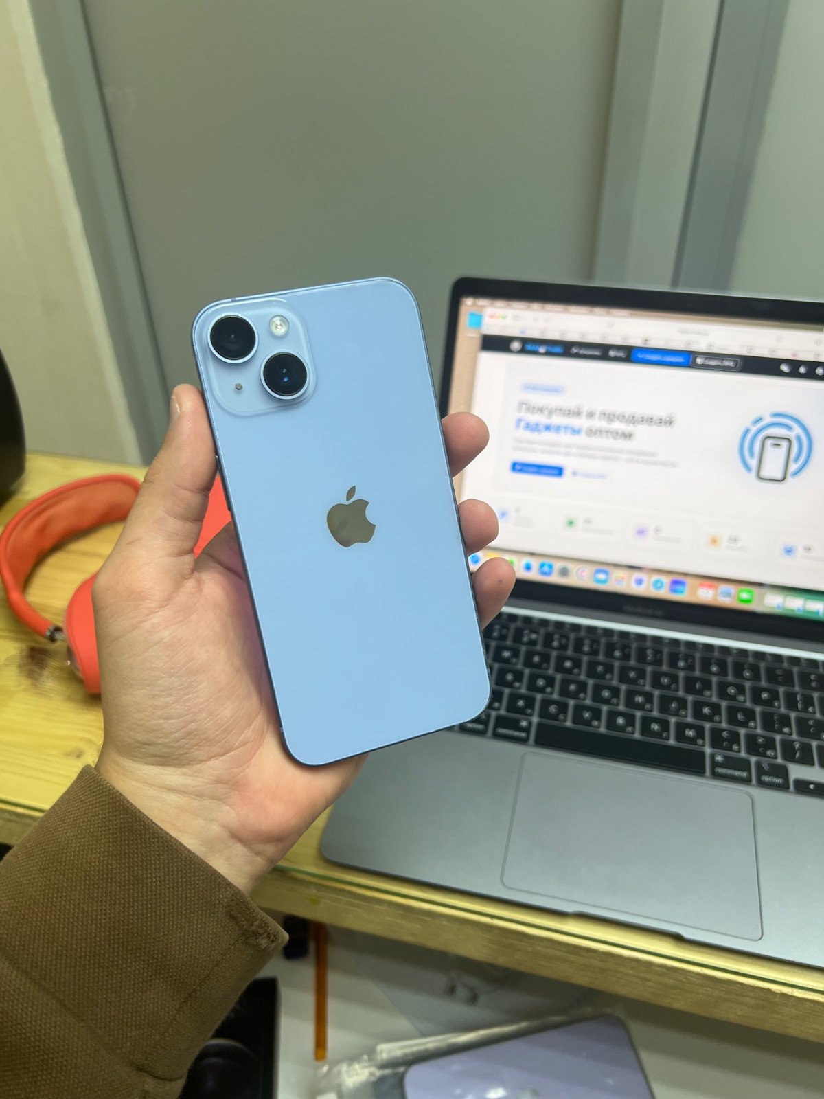 iPhone 14 128gb Blue ESIM LL/A