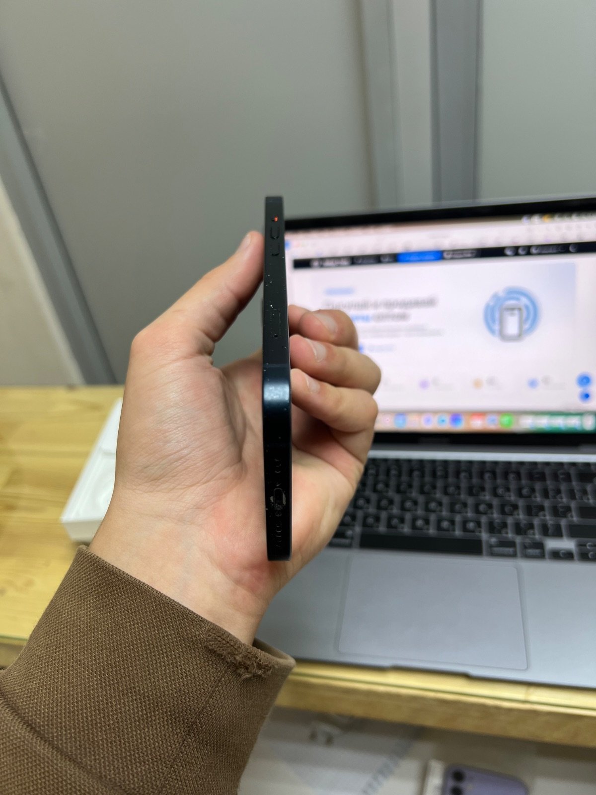 iPhone 13 128gb Midnight LL/A