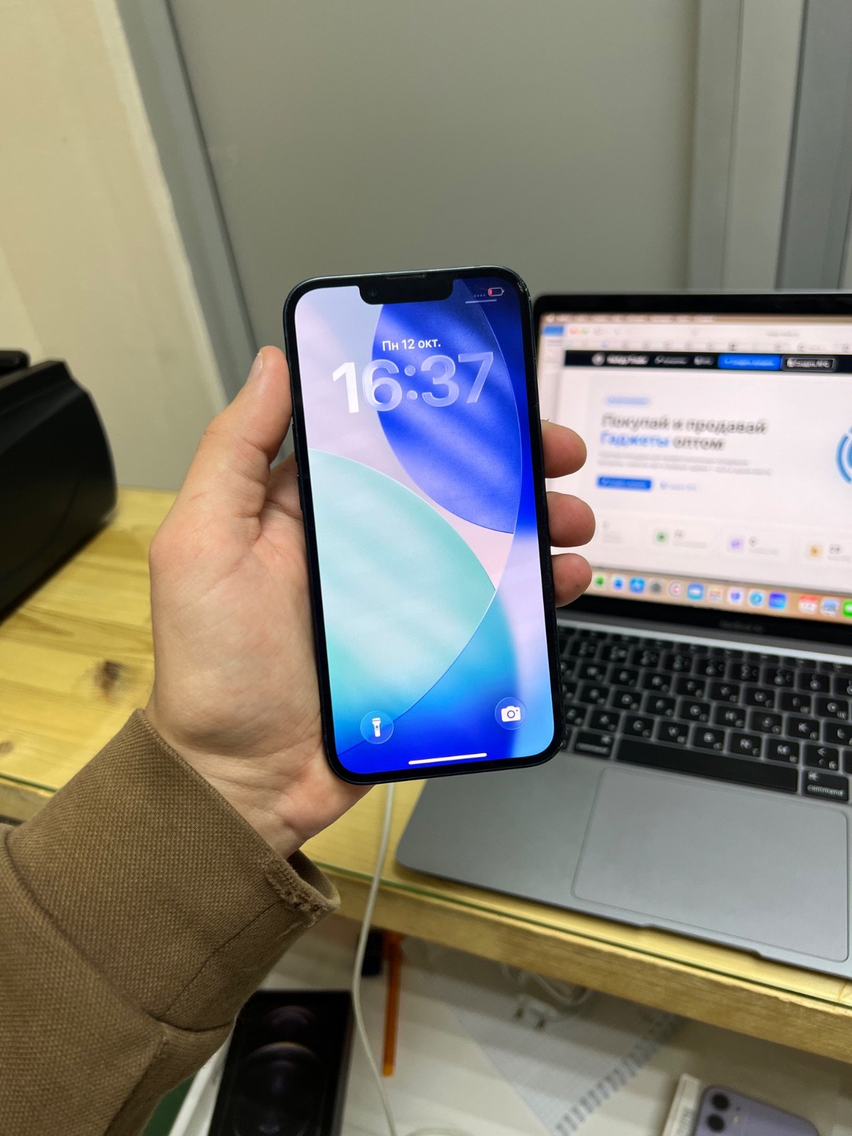 iPhone 13 128gb Midnight LL/A