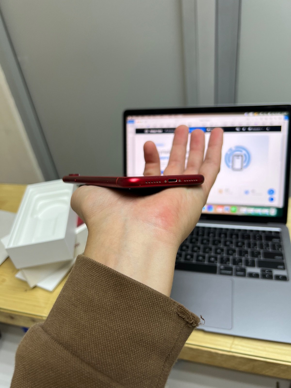 iPhone Xr 128gb Red RU/A