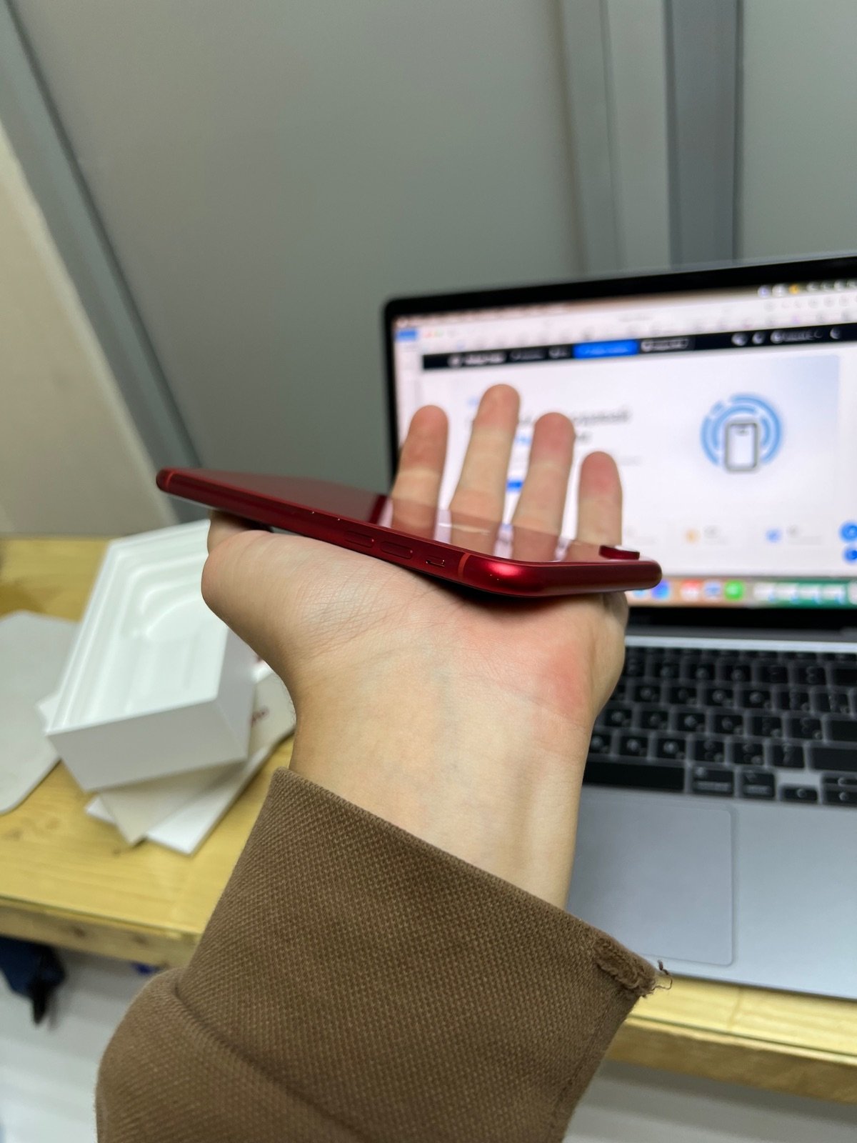iPhone Xr 128gb Red RU/A